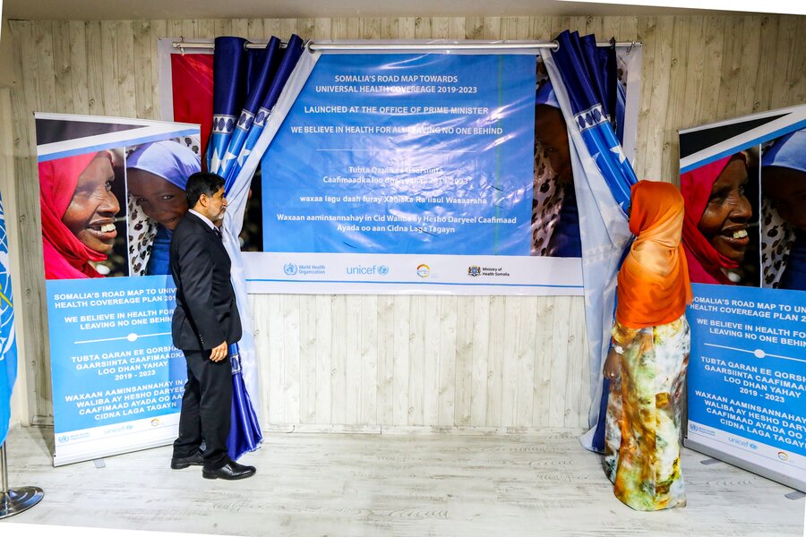 Opening the Curtains by Somalia Minister of Health H.E. Dr Fawziya Abikar Nur and WHO Regional Director for the Eastern Mediterranean, Dr Ahmed Al-Mandhari